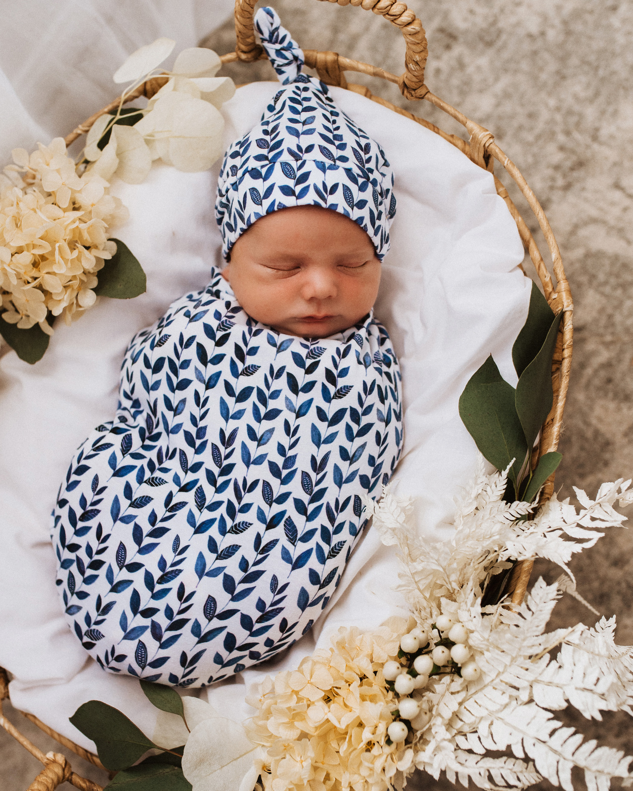 Nightshade Snuggle Swaddle & Beanie Set