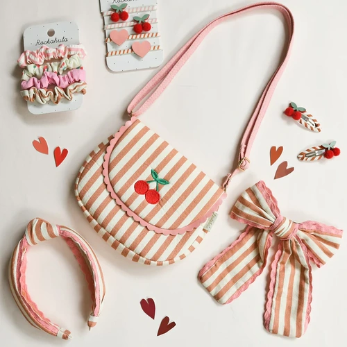Bag | Scallop | Stripy Cherry