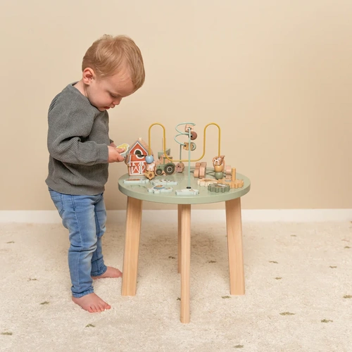 Activity Table I Little Farm