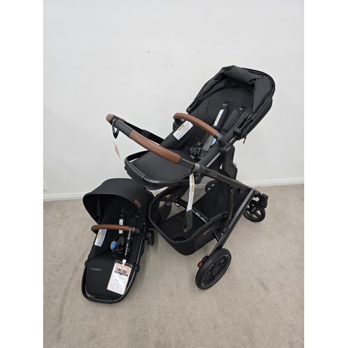 Uppababy Vista V3 Toddler seat + rumble seat (Nori)