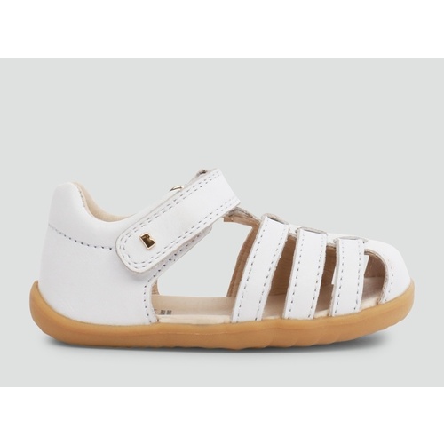 Step Up Jump Closed Sandal - White