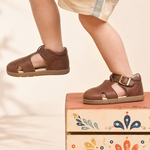Sandal | Closed Toe Leather | Harry Toffee