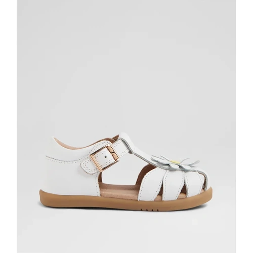 Petal Step Up Sandal - White