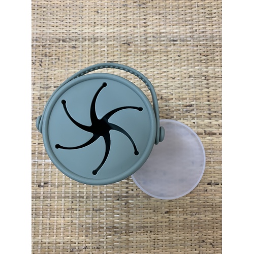 Silicone Collapsible Snack Pod With Lid - Sage